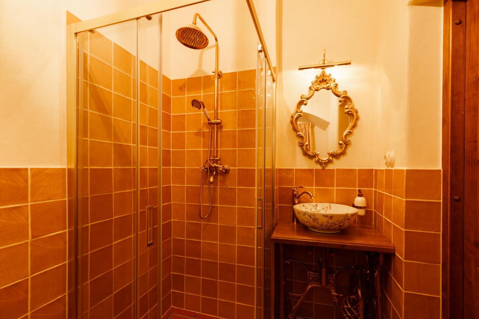 Spa Beerland - At The Golden Lamb プルゼニ エクステリア 写真